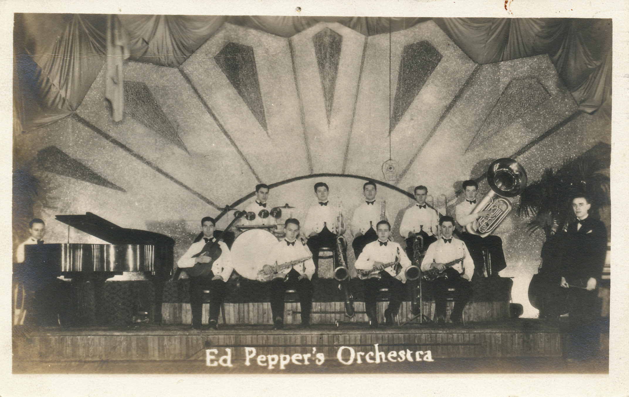http://jrandomimage.com/images/ed-peppers-orchestra.jpg