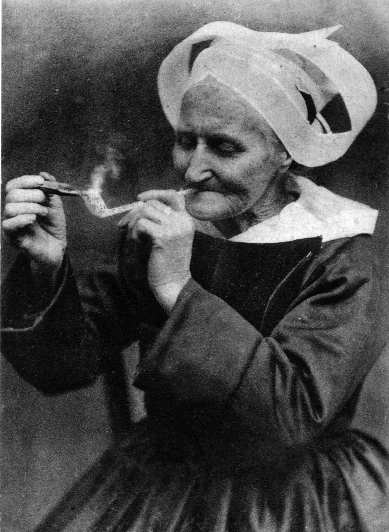 http://jrandomimage.com/images/old-woman-smoking.jpg